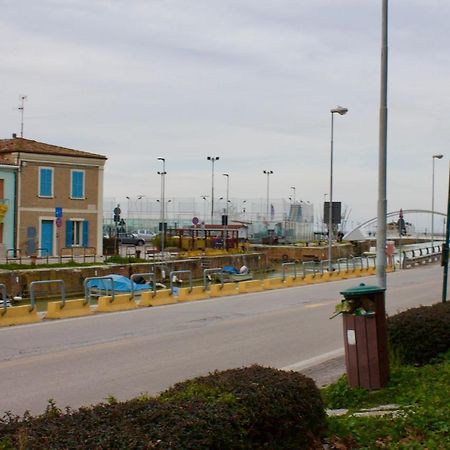 La Casetta Del Marinaio ฟาโน ภายนอก รูปภาพ
